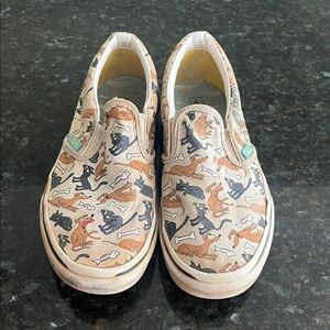 Vans Simpsons Kids Slip-On Canvas Shoes with Dog Print - Tan
